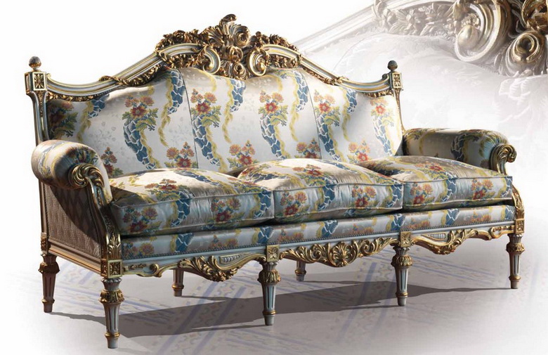 �ڳ���ͷ��ľ�Ҿ߽������